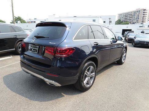 Used 2022 Mercedes-Benz GLC 300 4MATIC image 4