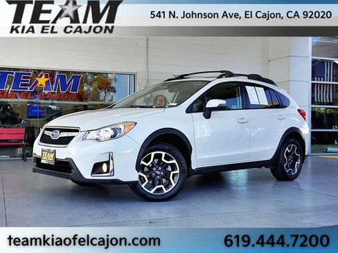 Used 2017 Subaru Crosstrek 2.0i Limited AWD/4WD image 2