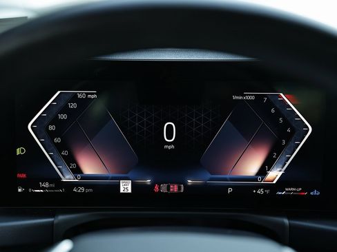 Used 2023 BMW 330i Sedan w/ Driving Assistance Package image 31