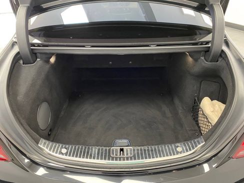 Used 2018 Mercedes-Benz Maybach S 560 4MATIC image 49