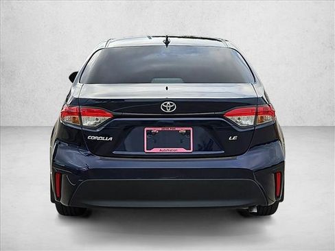 Used 2025 Toyota Corolla LE FWD image 7