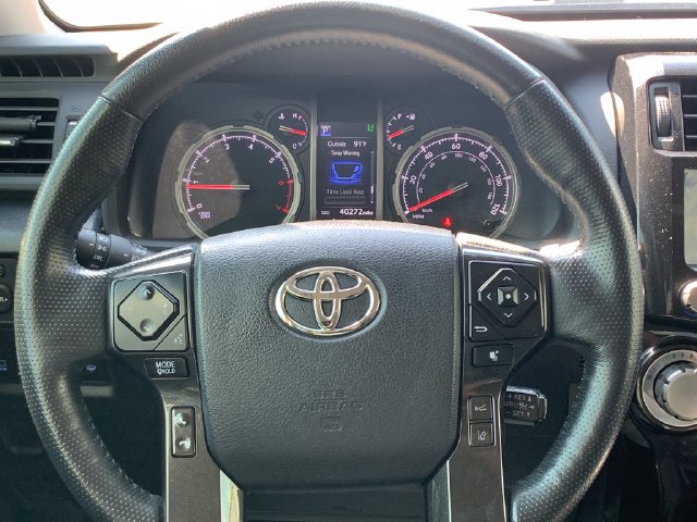 Used 2023 Toyota 4Runner TRD Off-Road Premium w/ Off Road Premium Plus Package AWD/4WD image 15