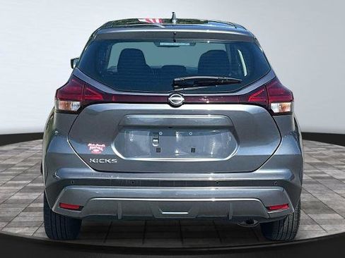 Used 2024 Nissan Kicks S FWD image 4