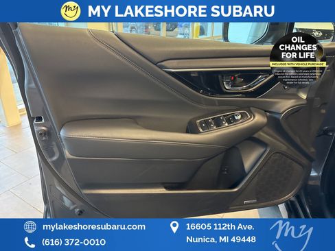 Used 2022 Subaru Outback Limited XT image 13
