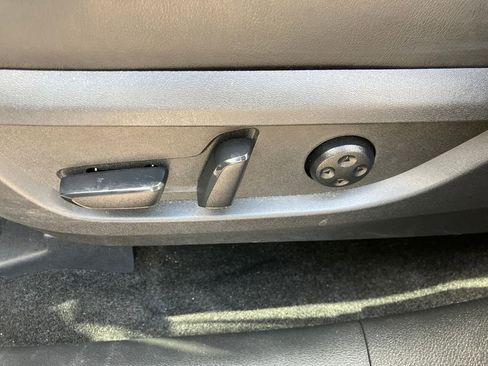 Certified 2022 INFINITI QX50 Essential image 20