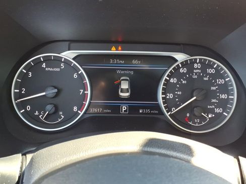 Certified 2023 Nissan Sentra SR w/ SR Premium Package FWD image 30
