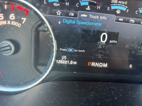 Used 2020 Ford F150 Lariat image 14