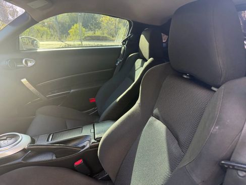 Used 2008 Nissan 350Z Enthusiast w/ Cargo Convenience Pkg image 10