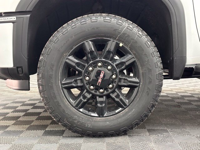 New 2026 GMC Sierra 2500 AT4 w/ AT4 Premium Plus Package AWD/4WD image 15