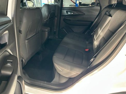 Used 2021 Chevrolet TrailBlazer RS w/ Convenience Package AWD/4WD image 24