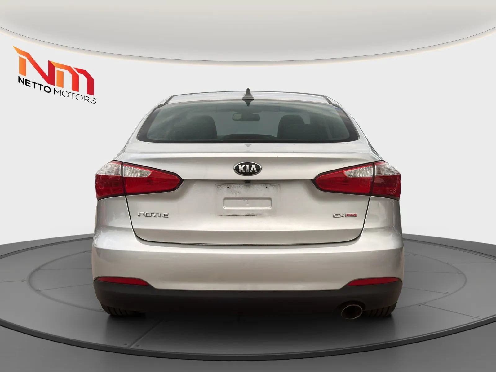 Used 2015 Kia Forte EX w/ Premium Package FWD image 4