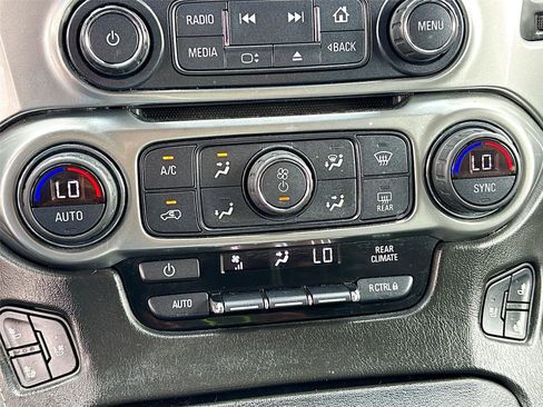 Used 2019 Chevrolet Tahoe Premier image 16