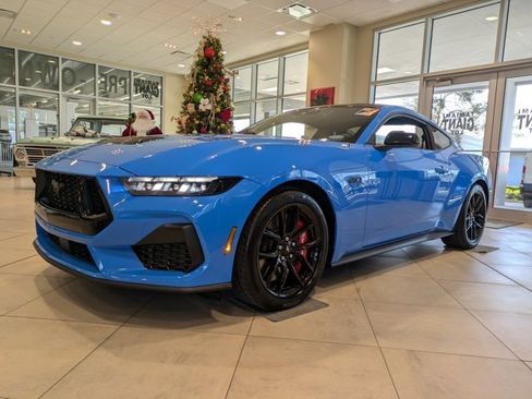 Certified 2025 Ford Mustang GT image 6