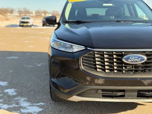 Used 2025 Ford Escape Active image 6