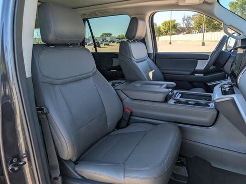 New 2025 Ford Expedition Max Active image 21