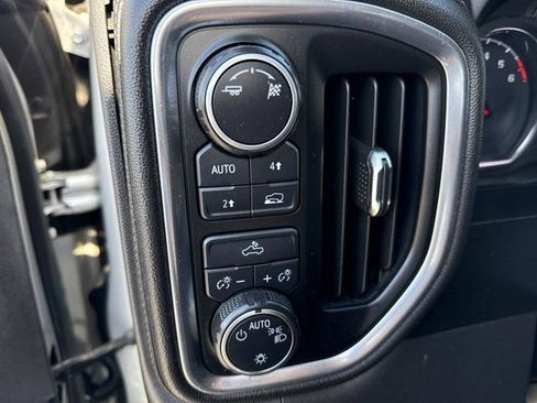 Used 2019 Chevrolet Silverado 1500 LT w/ All-Star Edition AWD/4WD image 17