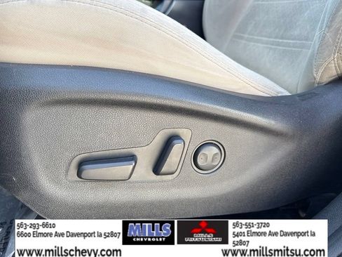Used 2017 Kia Sorento FWD w/ LX Convenience Package image 11