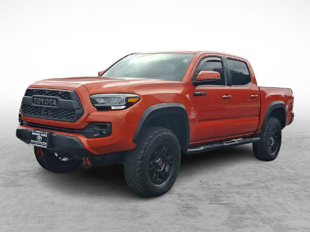 Used 2016 Toyota Tacoma TRD Off-Road w/ Exterior Package AWD/4WD image 3