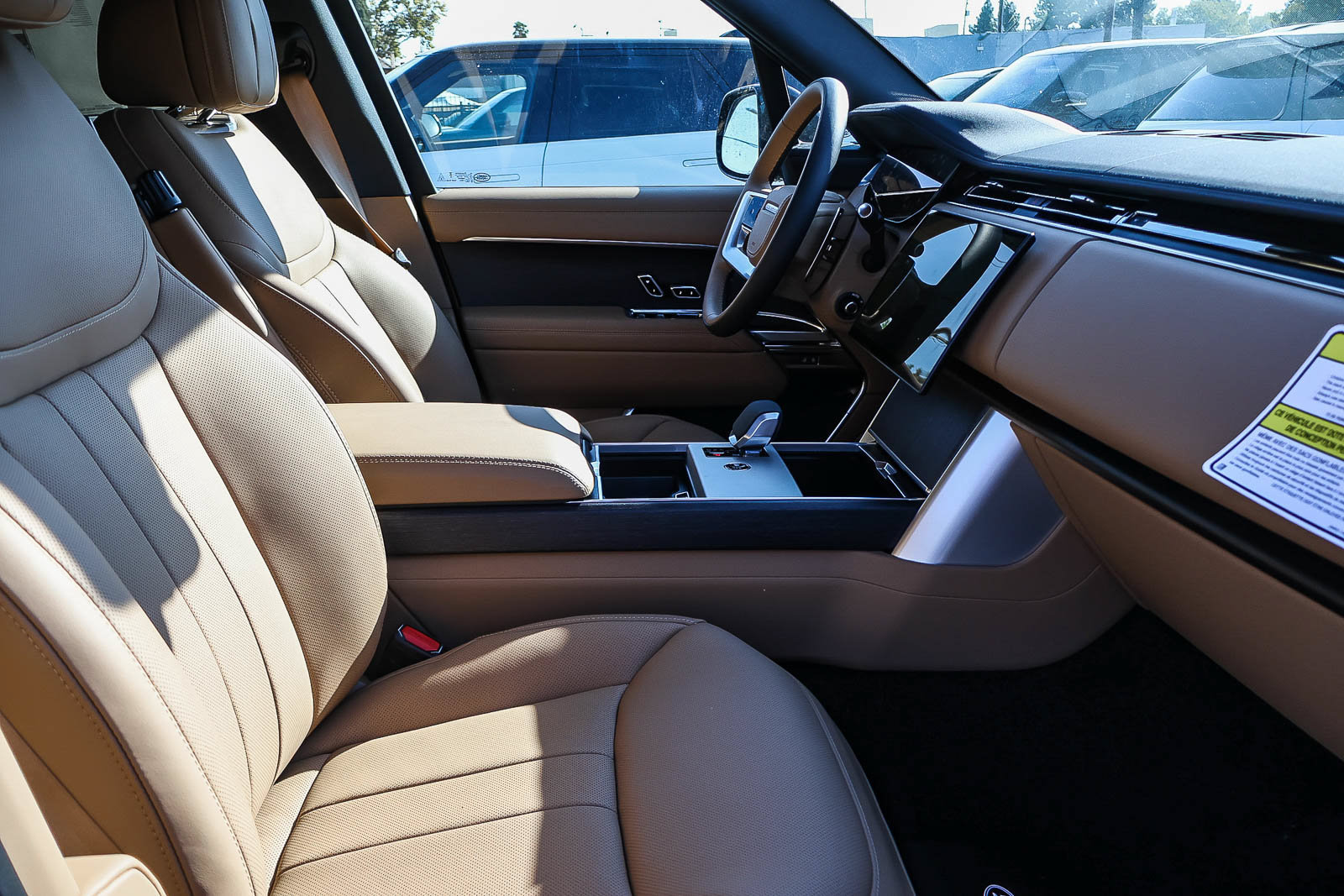 New 2026 Land Rover Range Rover SE AWD/4WD image 14