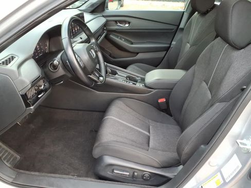 Used 2024 Honda Accord Sport image 14