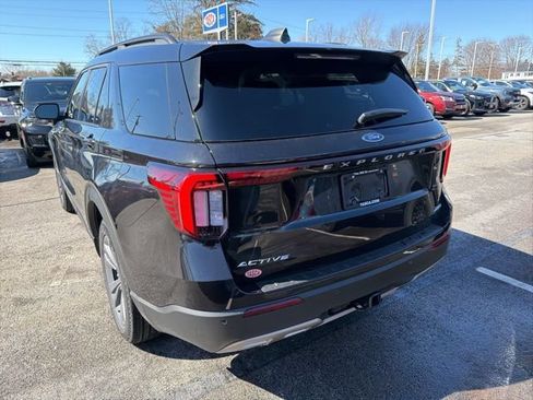 New 2026 Ford Explorer Active w/ Active Comfort Package AWD/4WD image 6