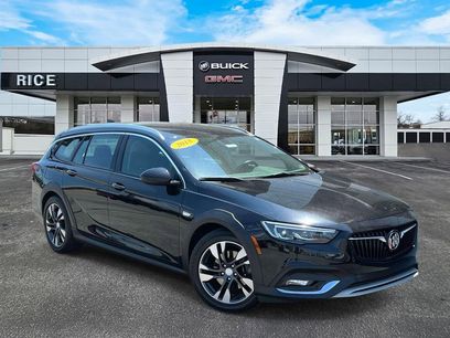 Used 2018 Buick Regal Preferred w/ Sights and Sounds Package
