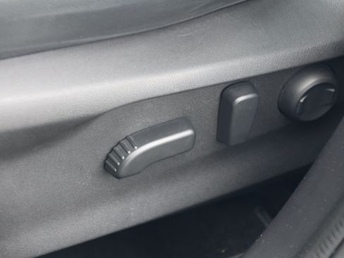 Used 2019 Subaru Forester Touring AWD/4WD image 33