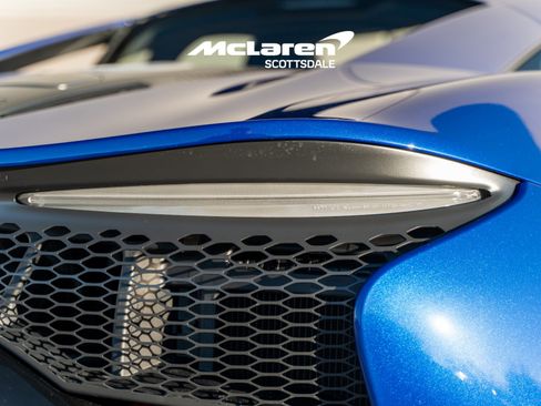 New 2026 McLaren Artura image 16