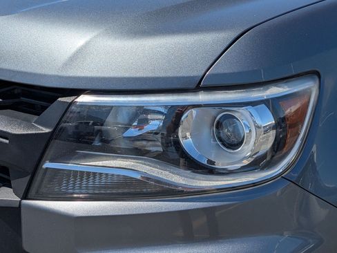 Used 2022 Chevrolet Colorado ZR2 AWD/4WD image 10
