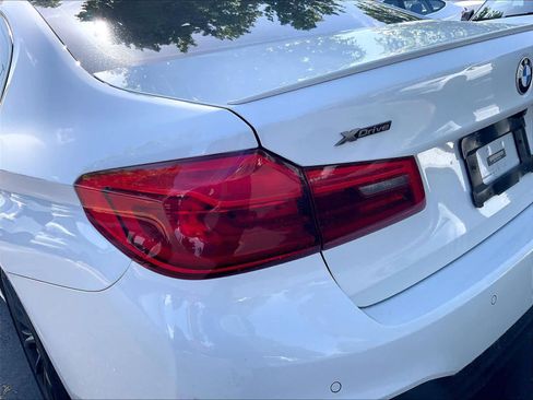 Used 2020 BMW M550i xDrive AWD/4WD image 31