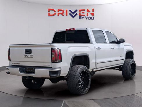 Used 2017 GMC Sierra 1500 Denali w/ Denali Ultimate Package AWD/4WD image 5