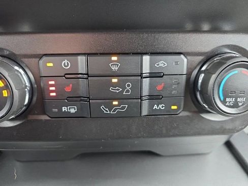 Used 2019 Ford F150 XLT w/ Equipment Group 302A Luxury image 25