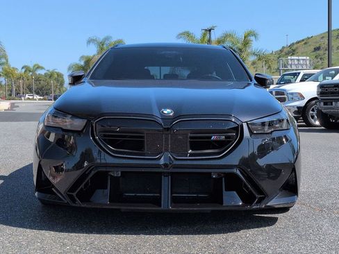 Used 2025 BMW M5 Touring w/ M Driver's Package image 2