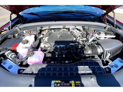 New 2026 Jeep Grand Cherokee Summit image 12