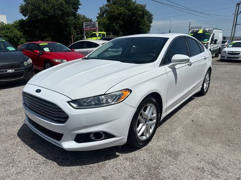 Used 2016 Ford Fusion Titanium FWD image 1