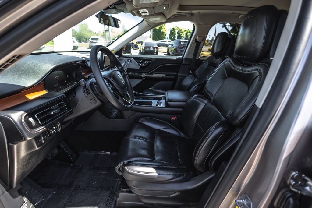 Used 2020 Lincoln Aviator Reserve w/ Equipment Group 202A AWD/4WD image 19