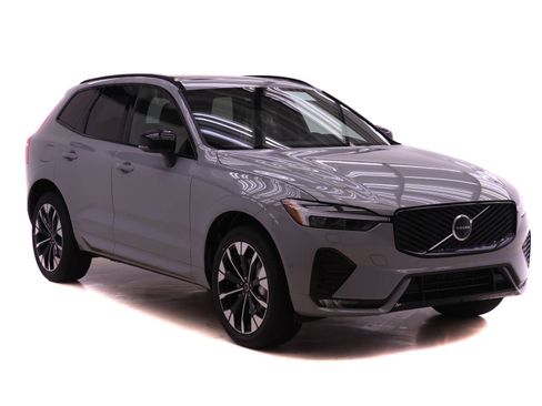 New 2026 Volvo XC60 B5 Plus w/ Protection Package Premier image 2