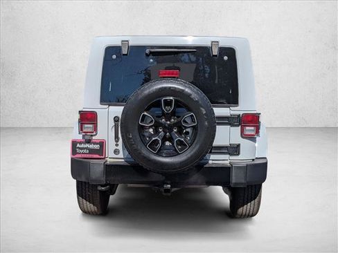 Used 2018 Jeep Wrangler Altitude image 7