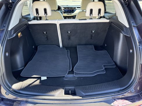 Used 2020 Buick Encore GX Essence image 5