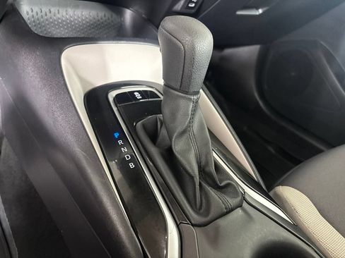 Used 2025 Toyota Corolla LE FWD image 19