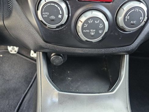 Used 2012 Subaru Impreza WRX Hatchback image 25