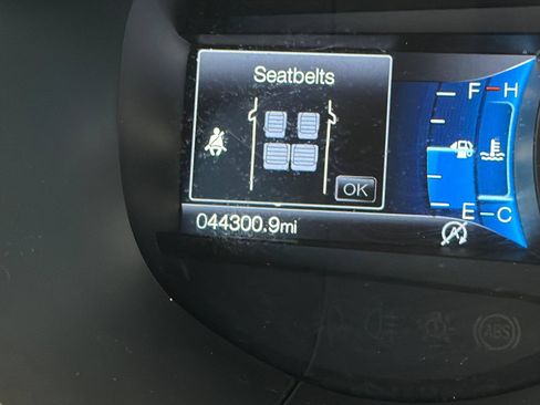Used 2022 Ford Edge SE w/ Black Appearance Package AWD/4WD image 29