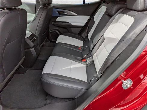 New 2026 Chevrolet Equinox EV LT image 15