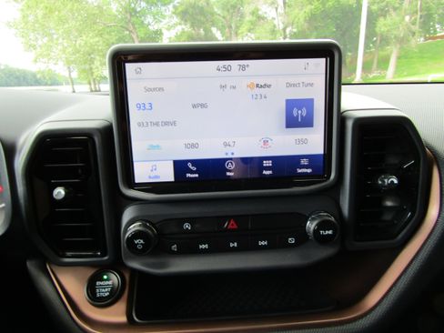 Used 2021 Ford Bronco Sport Outer Banks w/ Outer Banks Package AWD/4WD image 26