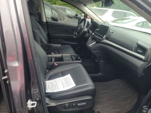 Used 2025 Honda Odyssey EX-L image 11