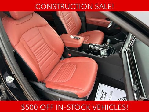 Used 2025 Kia Sportage SX FWD image 29