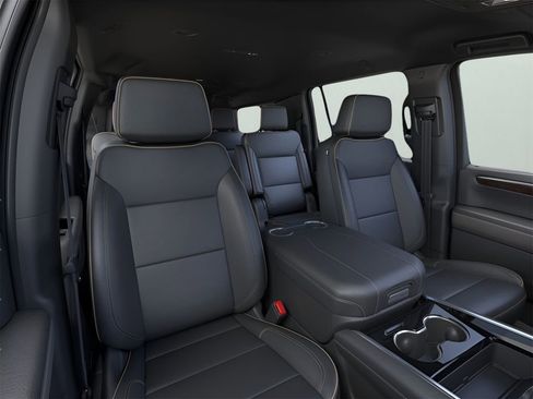 New 2025 Chevrolet Suburban Premier RWD image 16
