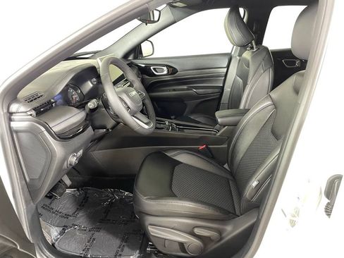 New 2026 Jeep Compass Latitude w/ Quick Order Package 29K AWD/4WD image 16