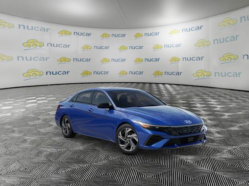 New 2026 Hyundai Elantra SEL Sport Premium image 2