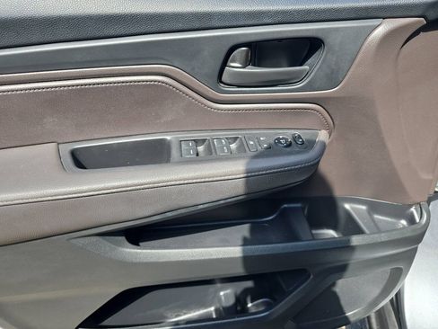 Used 2020 Honda Odyssey LX image 16